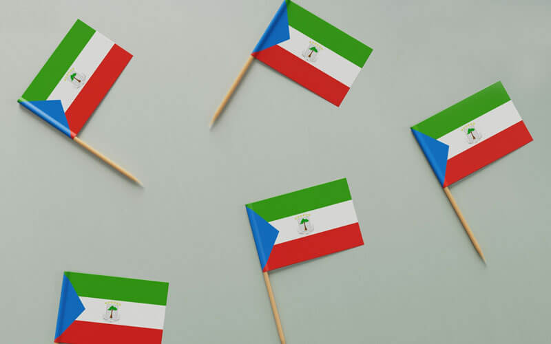 Equatorial Guinea flag pins